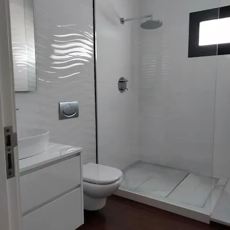 Experience Valencia Bnb - Luxury Chalet 298 Con Piscina בקתה