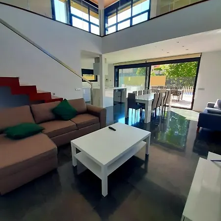 Experience Valencia Bnb - Luxury Chalet 298 Con Piscina
